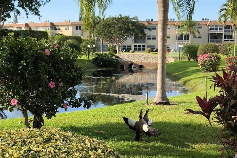 THISTLE GARDENS CONDO - Residential