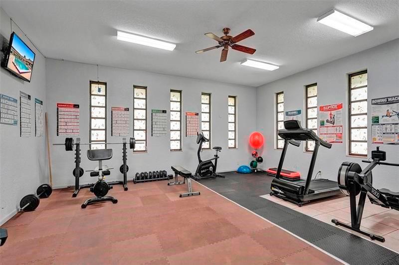 THISTLE GARDENS CONDO - Residential