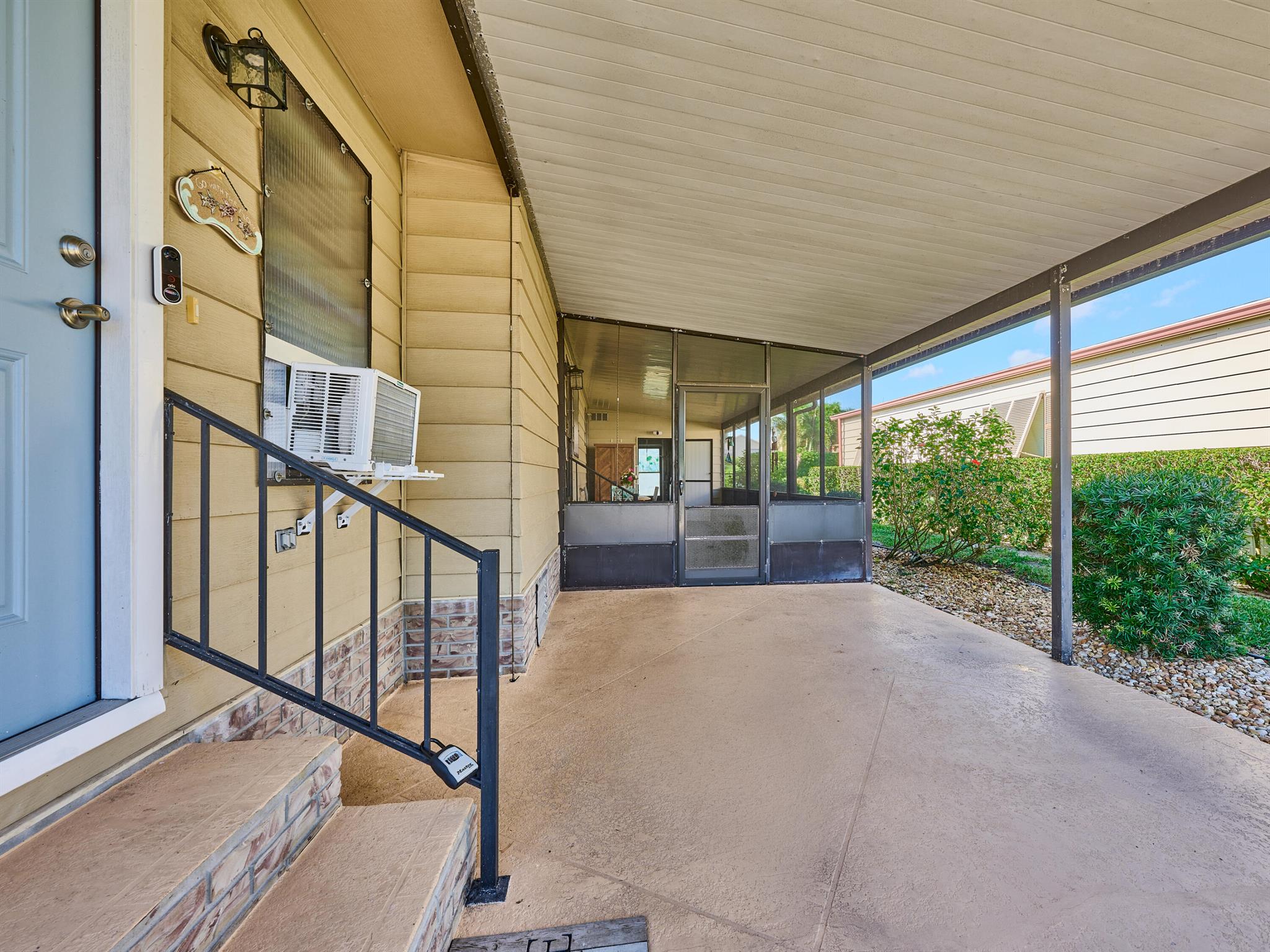 CAMBRIDGE AT HERITAGE RID - Residential