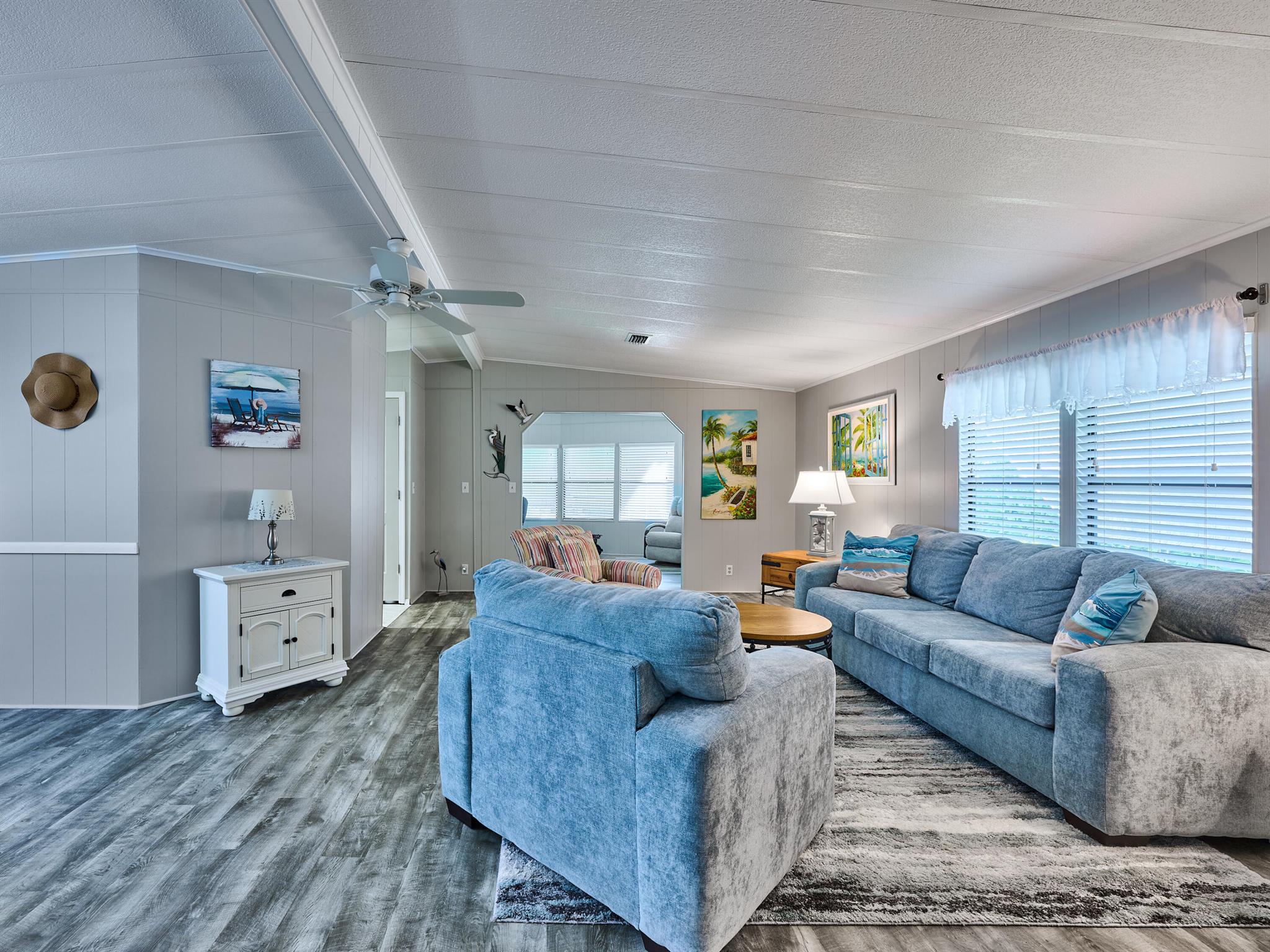 CAMBRIDGE AT HERITAGE RID - Residential