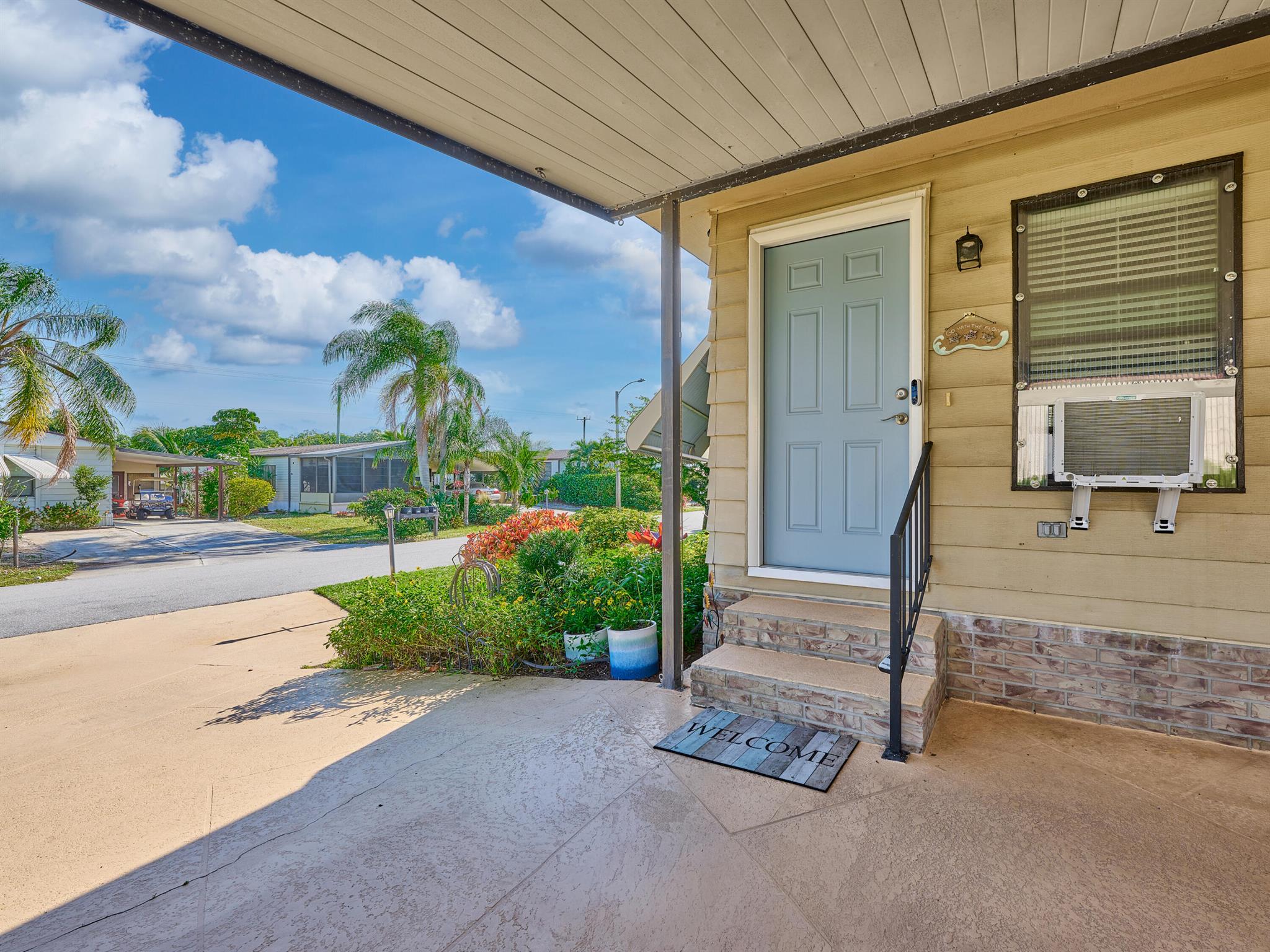 CAMBRIDGE AT HERITAGE RID - Residential