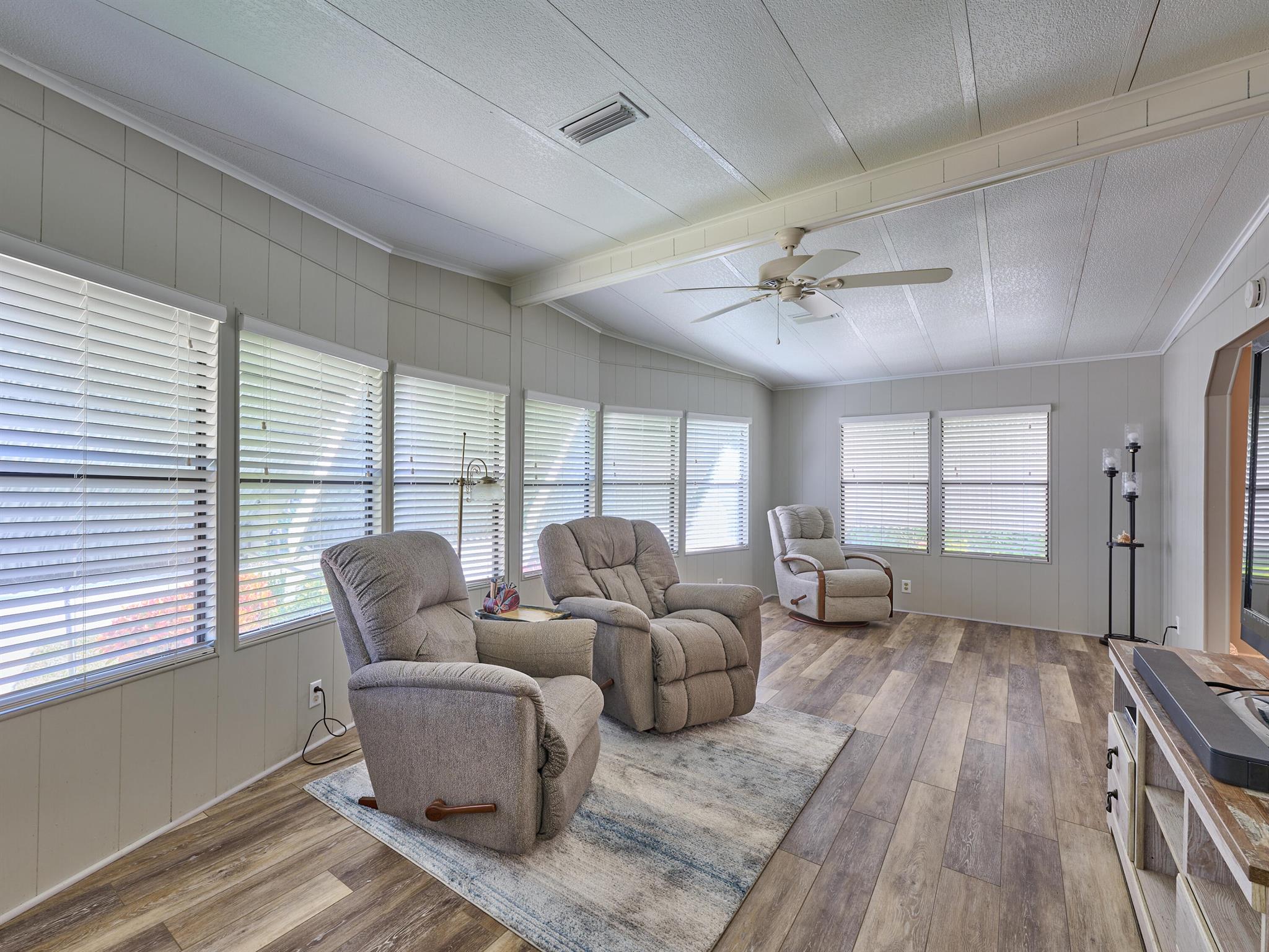 CAMBRIDGE AT HERITAGE RID - Residential