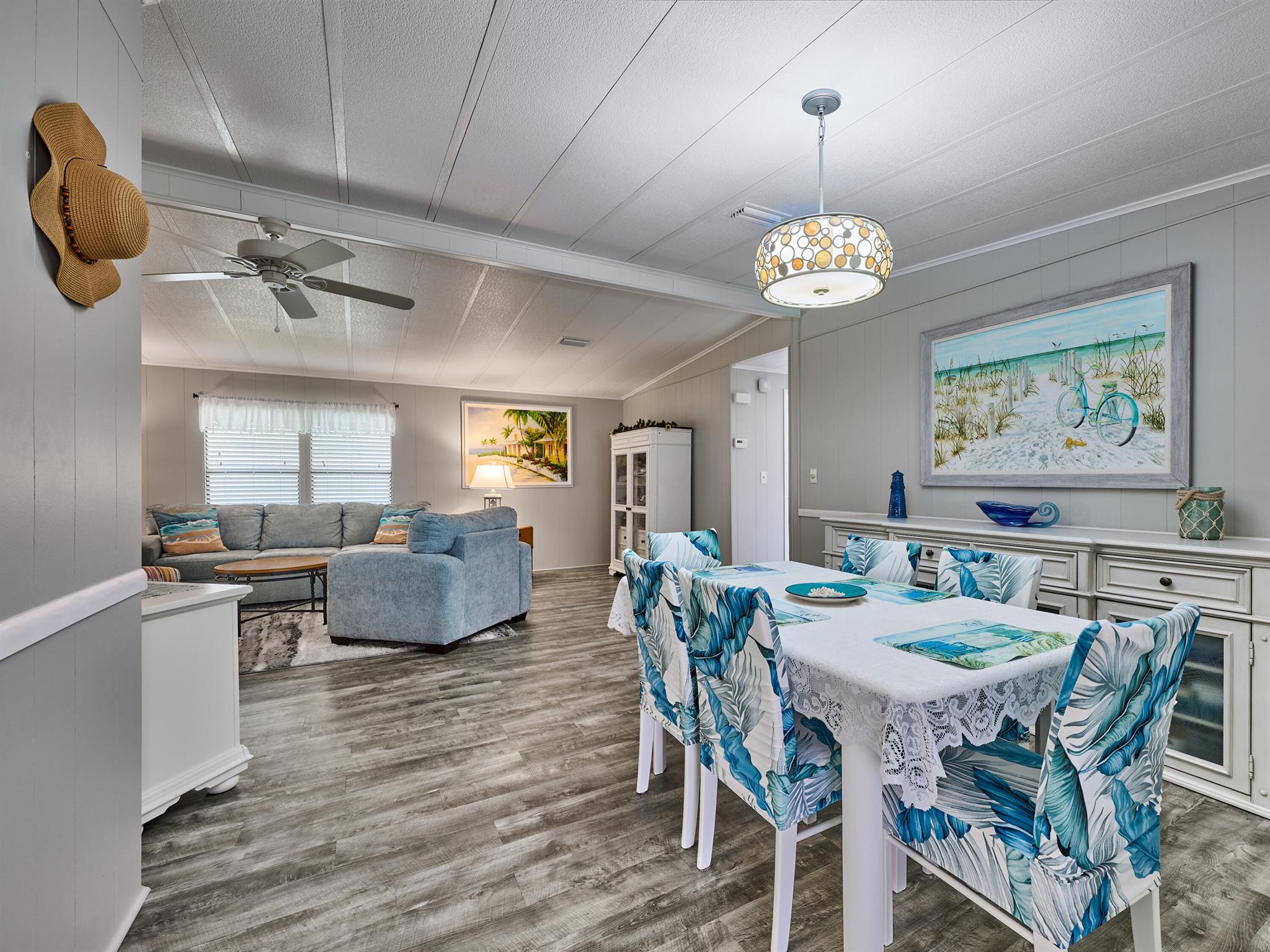 CAMBRIDGE AT HERITAGE RID - Residential