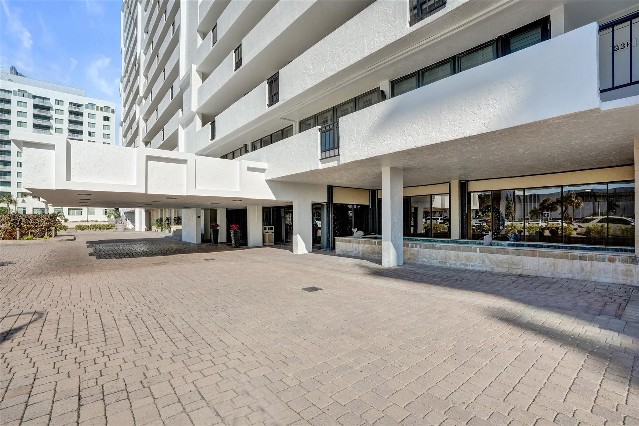 CORINTHIAN - Residential