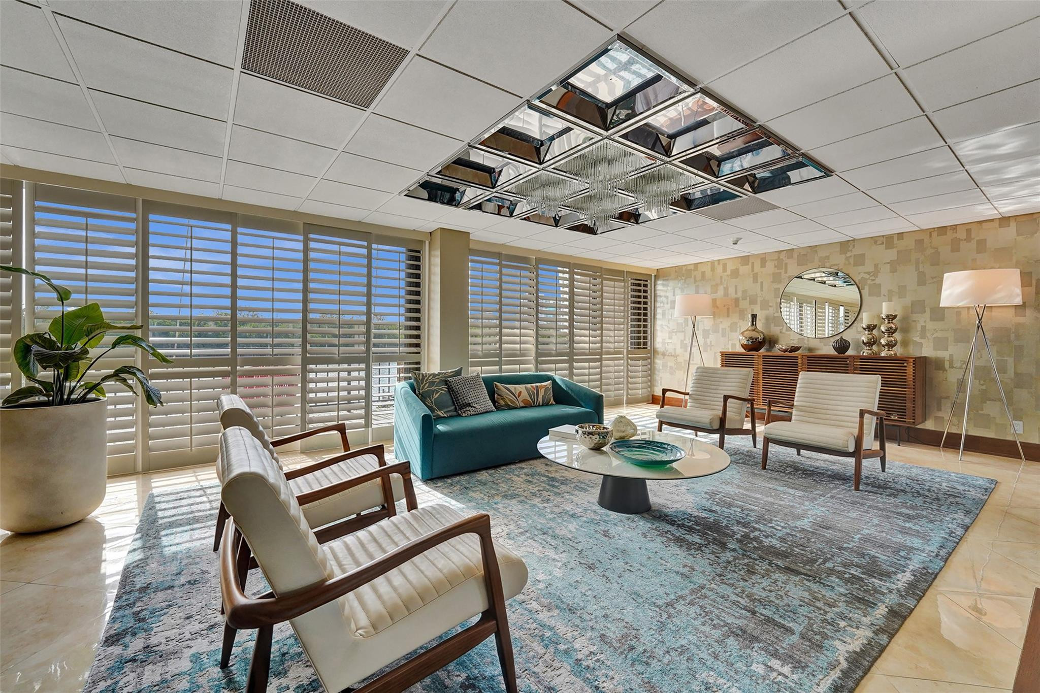 CORINTHIAN - Residential