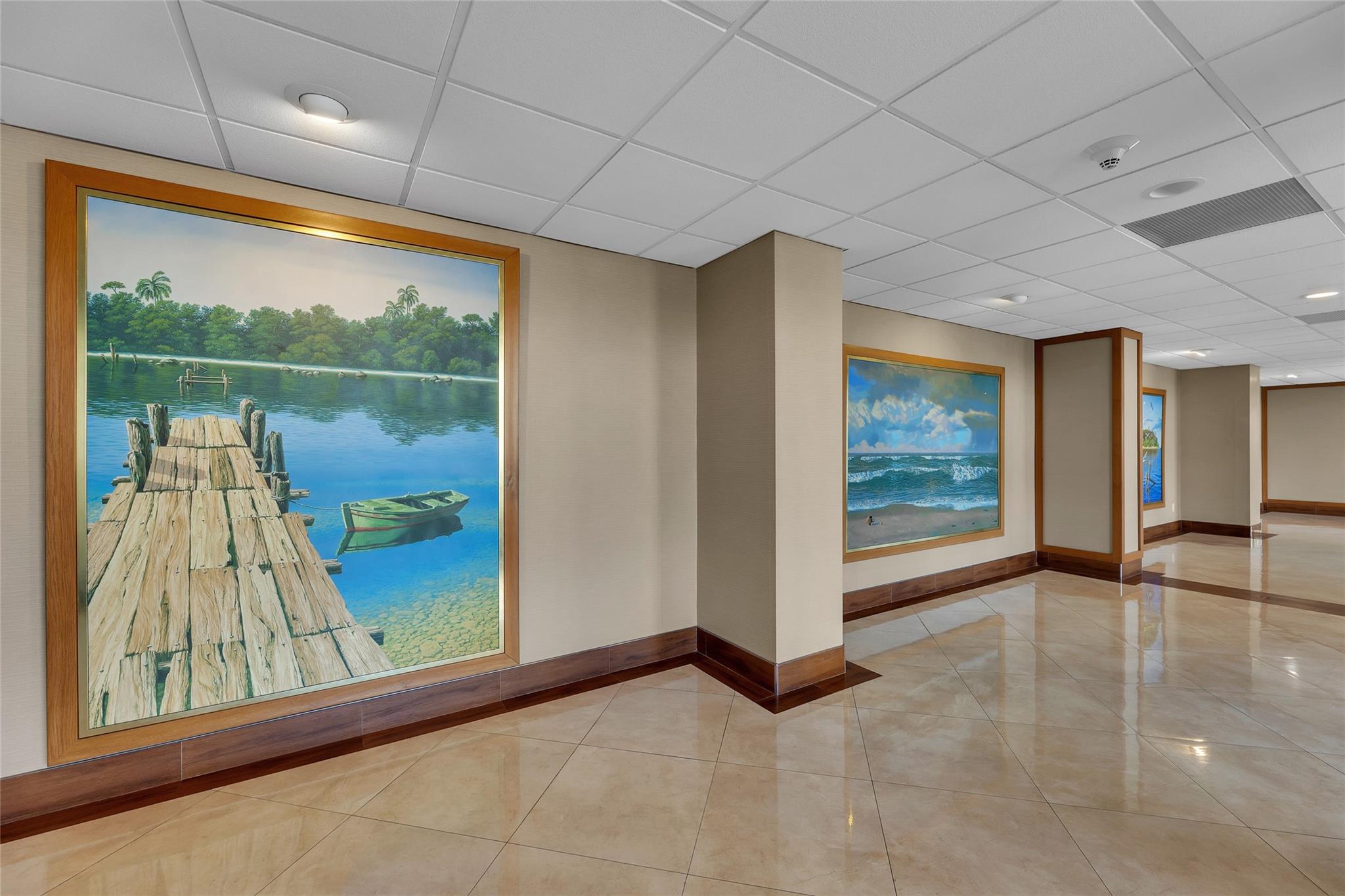 CORINTHIAN - Residential