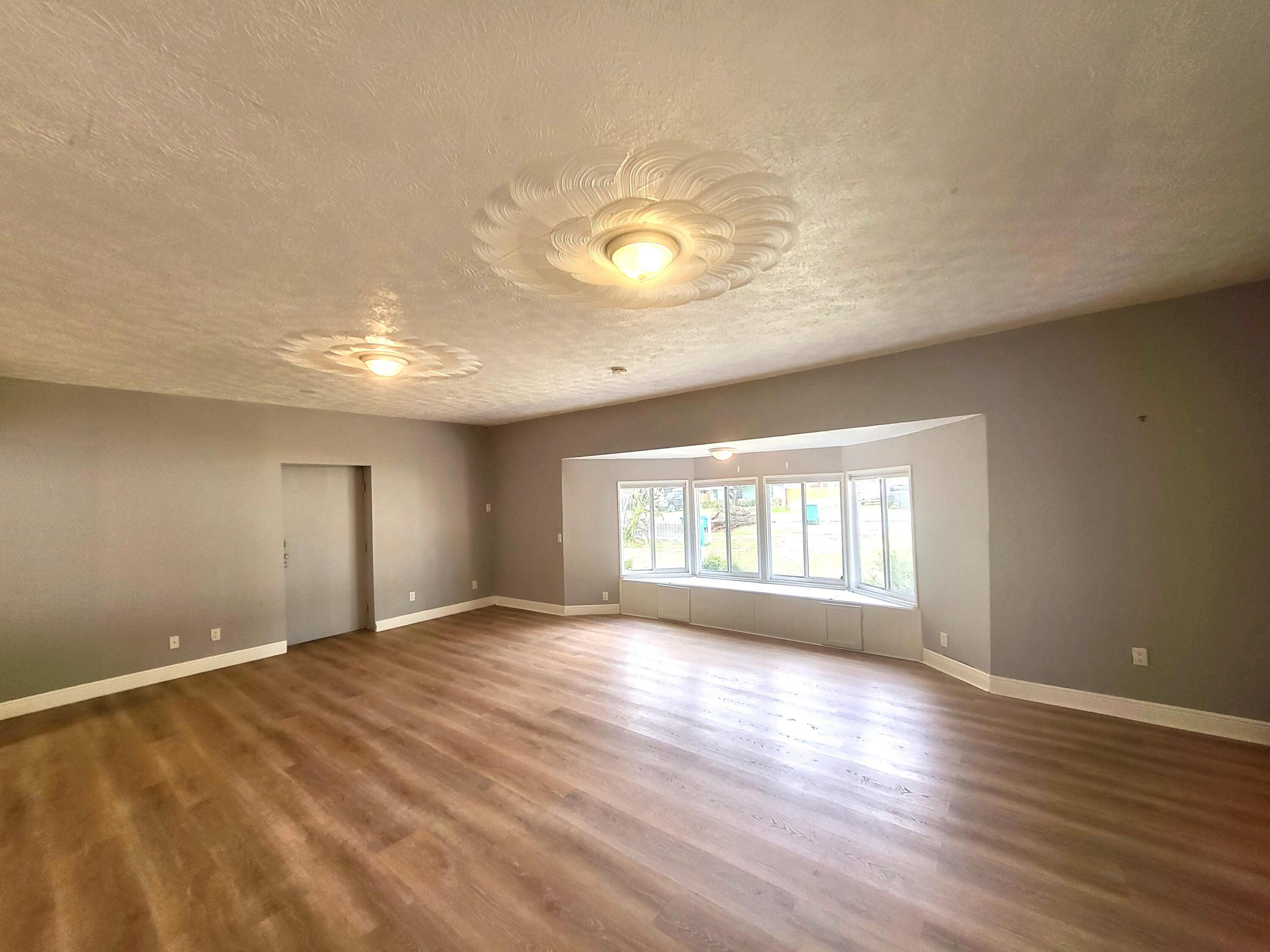 Collins Park - Residential Lease