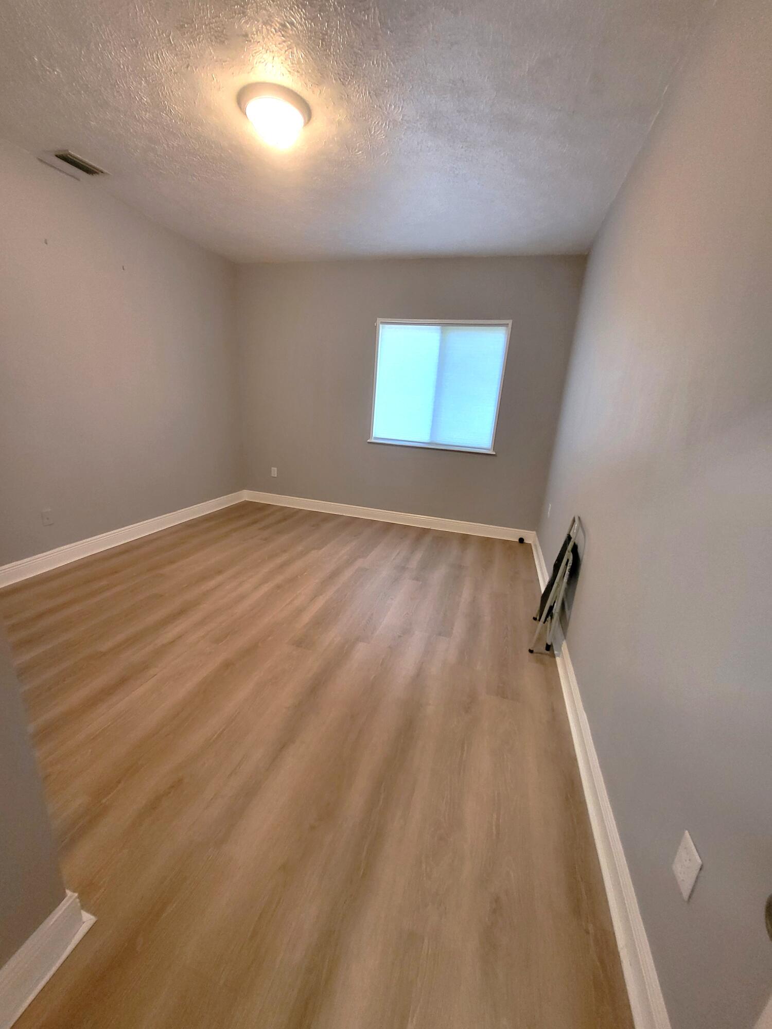 Collins Park - Residential Lease