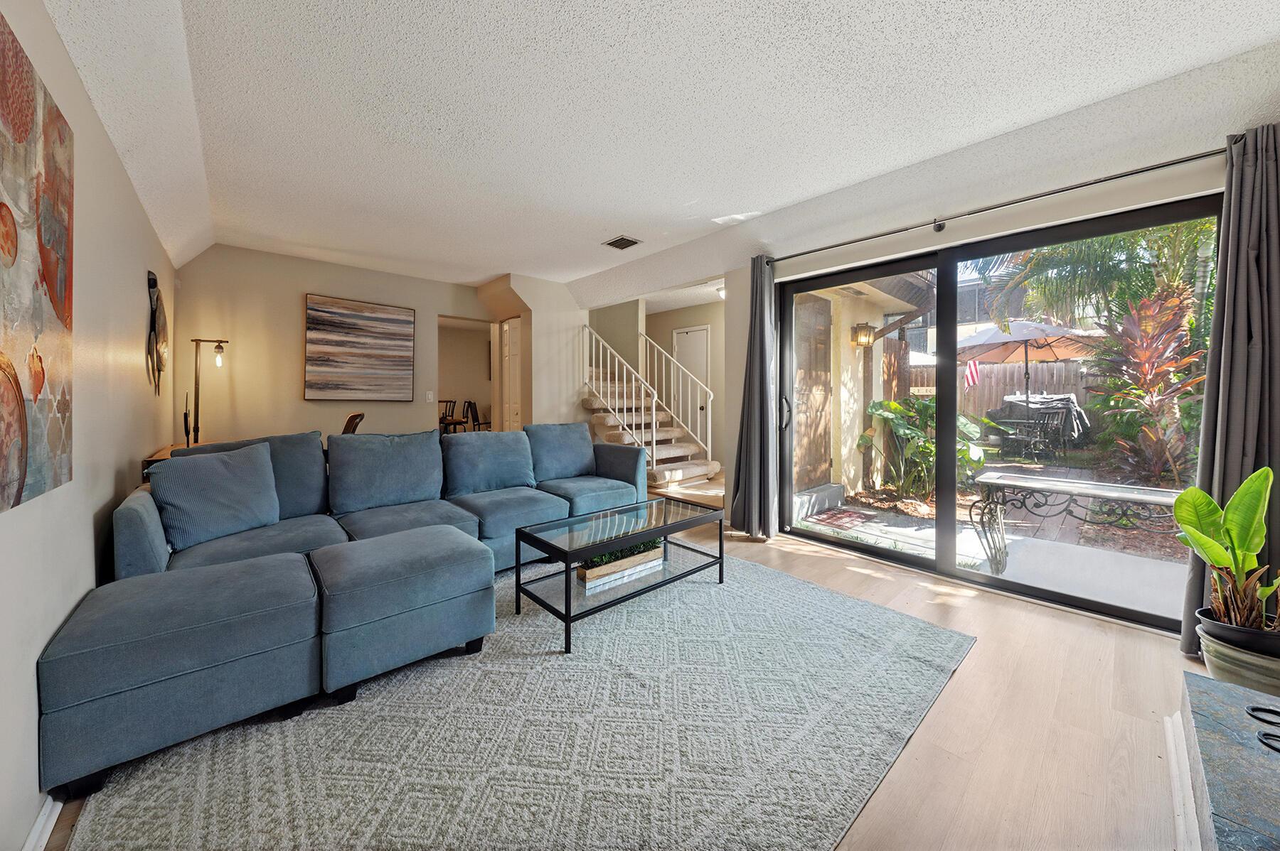 CEDAR GARDENS TOWNHOUSES - Residential