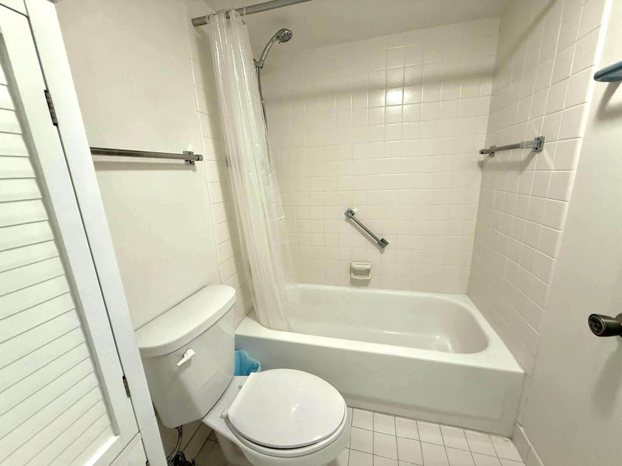 NASSAU VILLAGE WYNMOOR CONDO - Residential