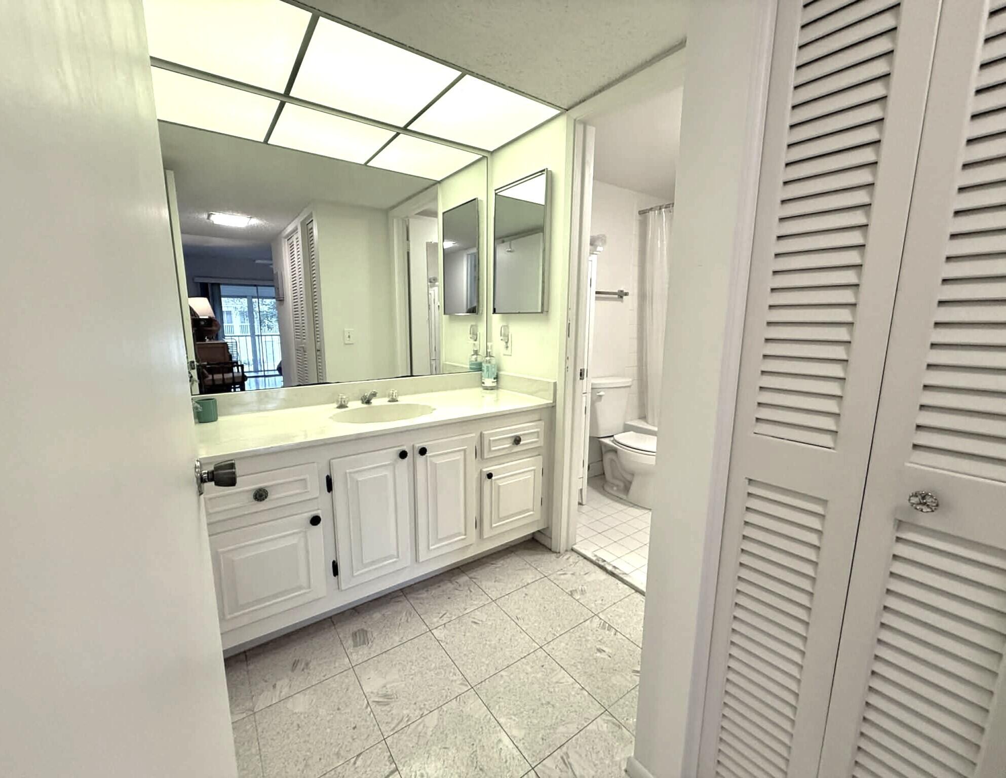 NASSAU VILLAGE WYNMOOR CONDO - Residential