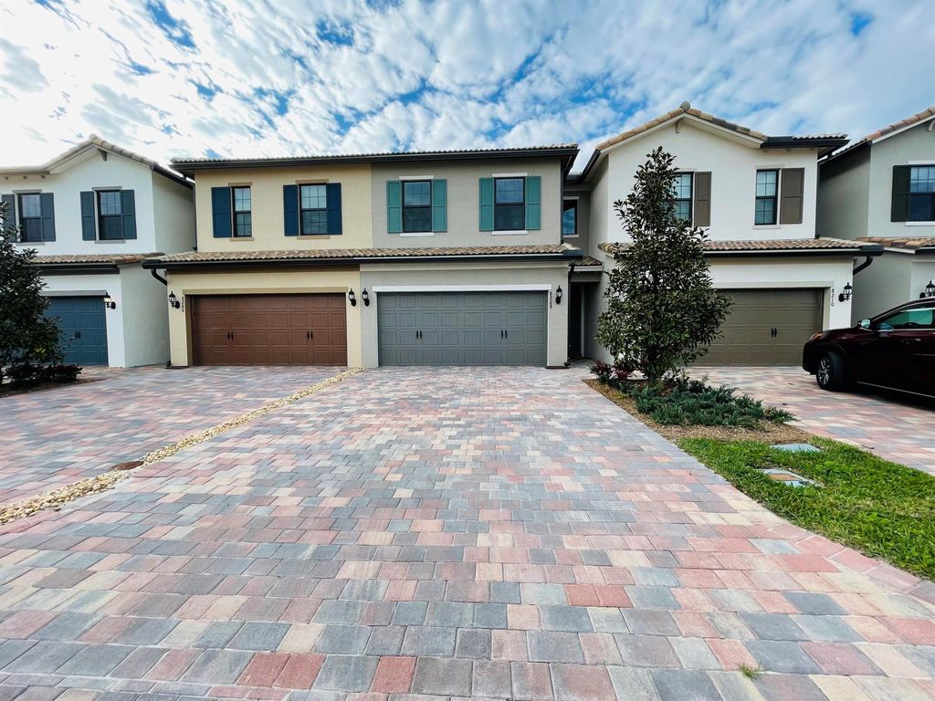 Photo of 8208 Tailshot Court, Lake Worth, FL 33467 (MLS # R11088390)