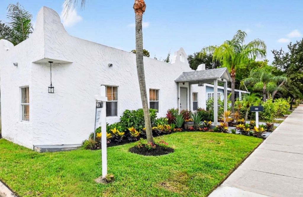 Photo of 404 S M Street #1, Lake Worth Beach, FL 33460 (MLS # R11097947)