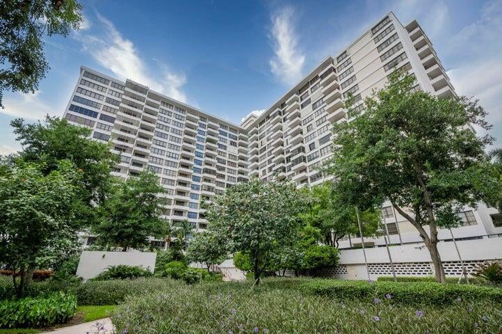 600 Three Islands Boulevard 801