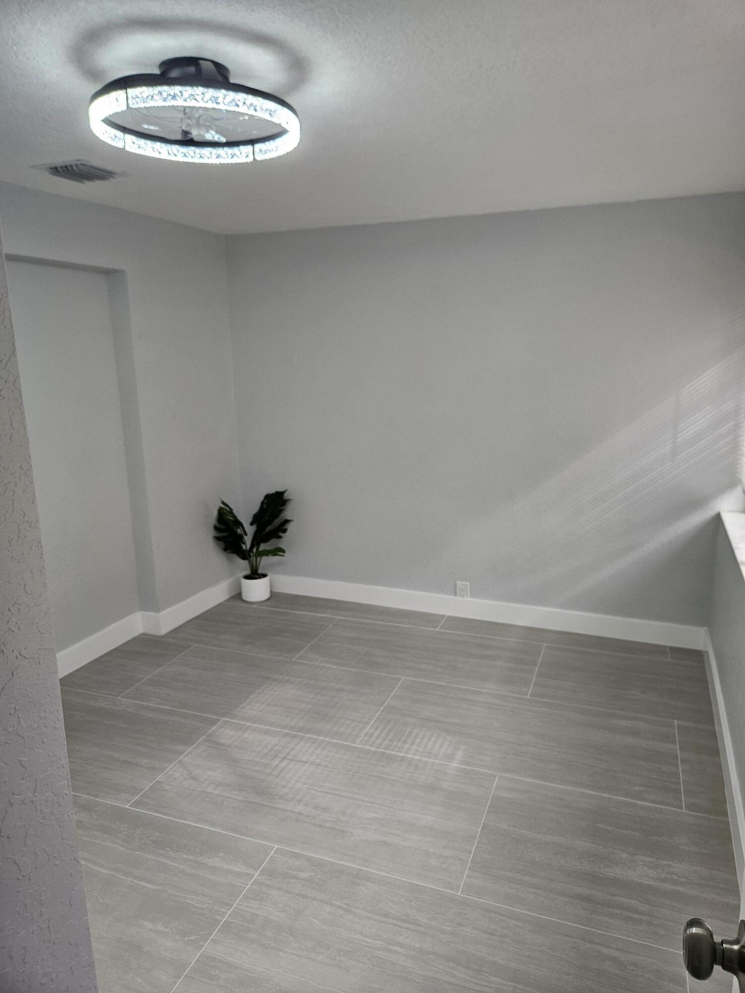 Lighthouse Point - Residential Lease