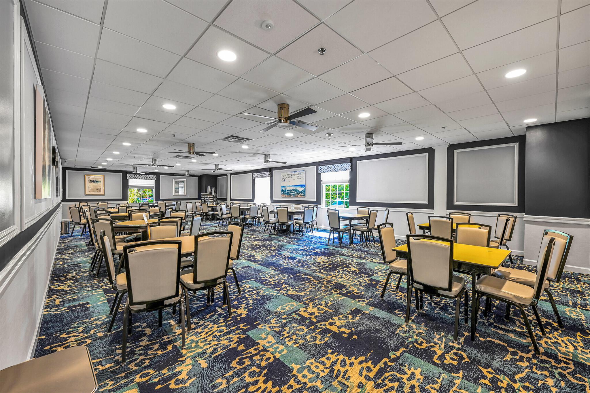 Platina/ Alexandra Villag - Residential