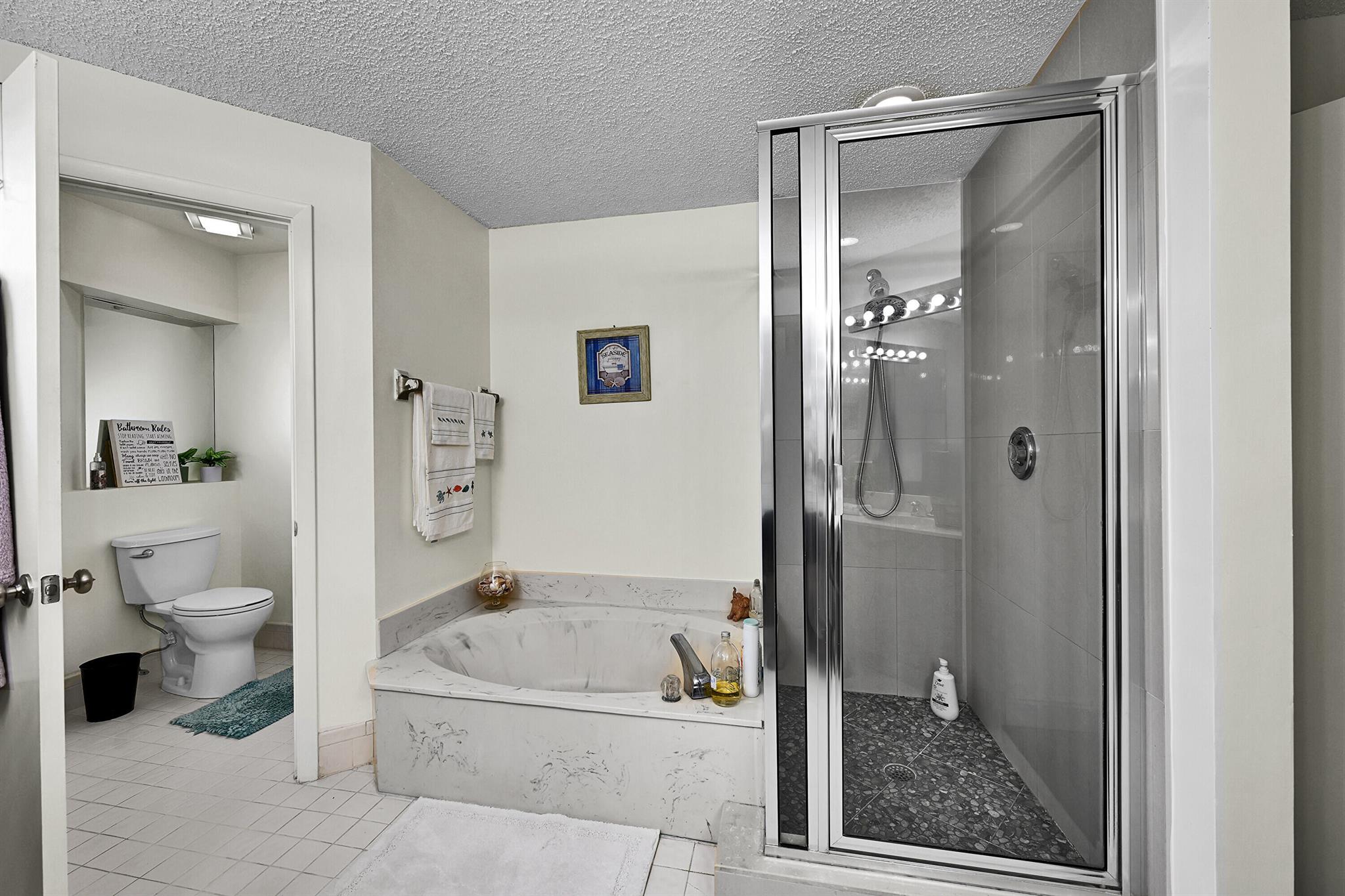 Platina/ Alexandra Villag - Residential