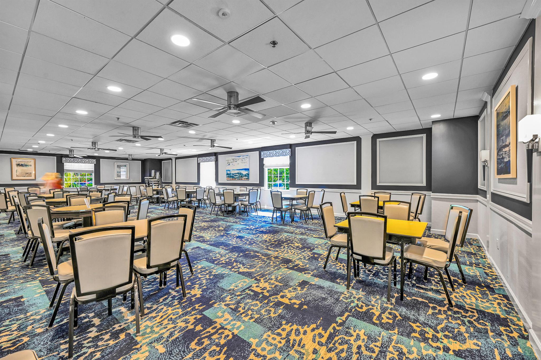 Platina/ Alexandra Villag - Residential