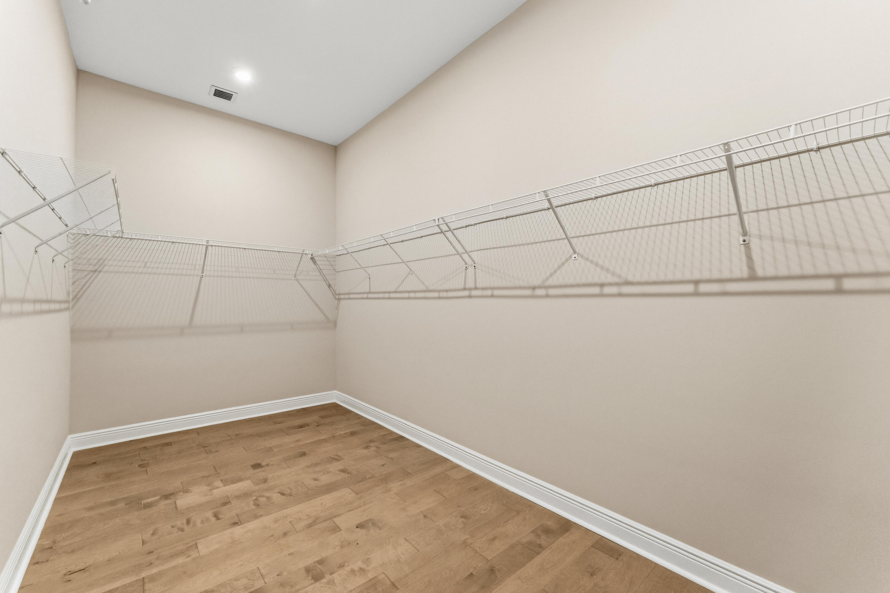 7572 SW Hosford Street