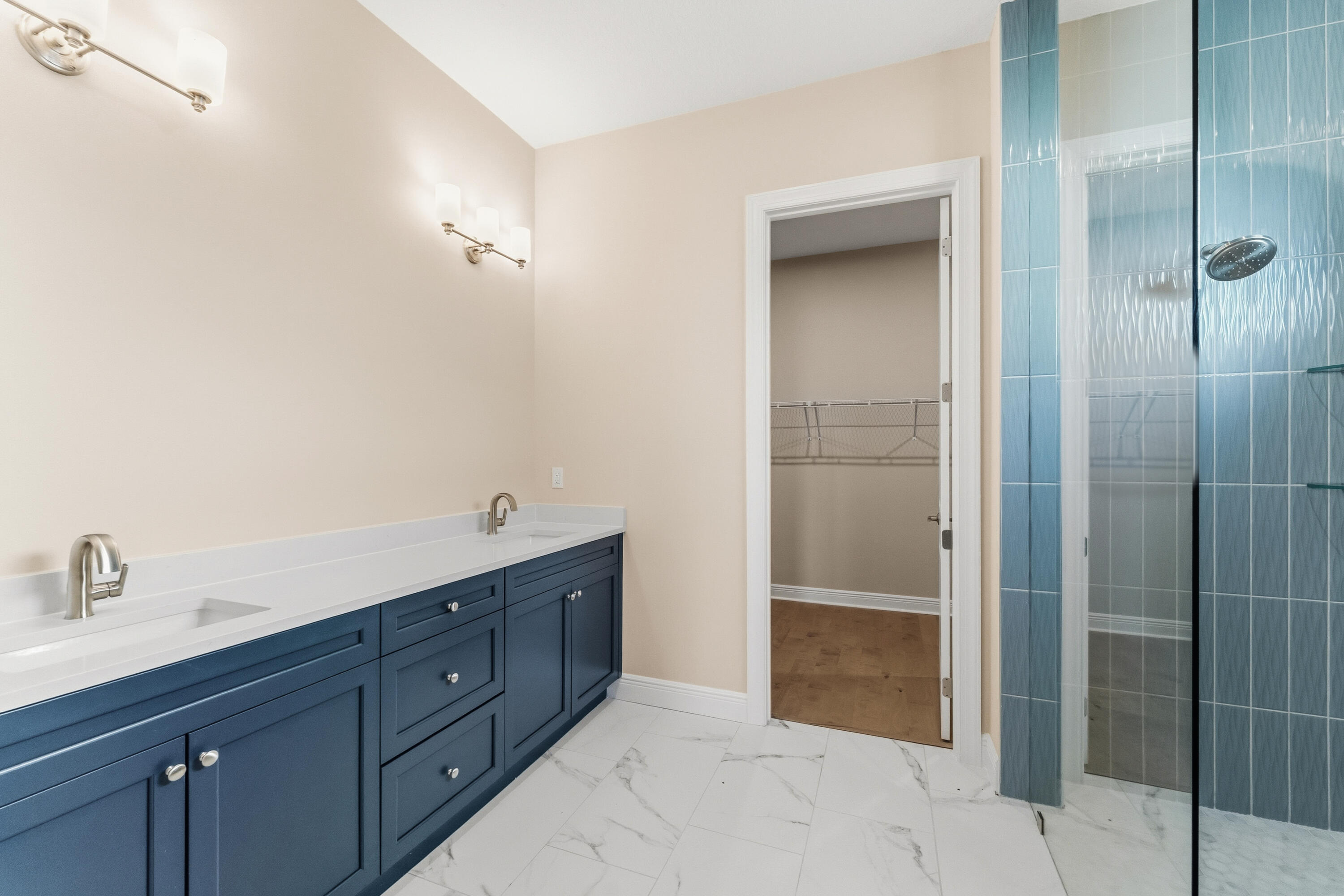 7572 SW Hosford Street