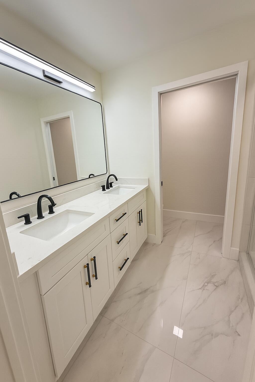 FAIRFIELD AT BOCA 2 OF CE - Residential Lease