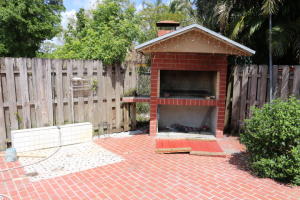 RAMBLEWOOD - Residential