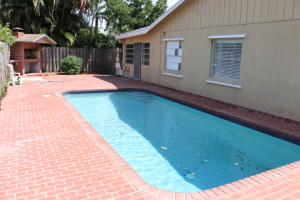 RAMBLEWOOD - Residential