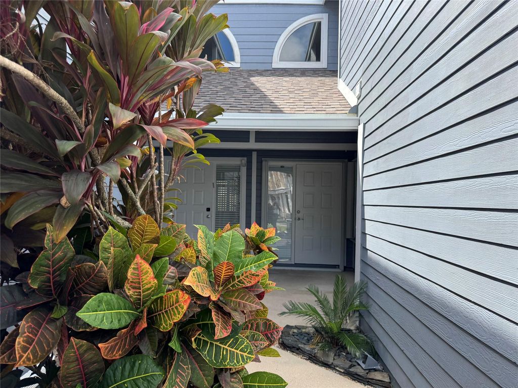 Photo of 5357 Buckhead Cir #1030, Boca Raton, FL 33486 (MLS # F10531750)