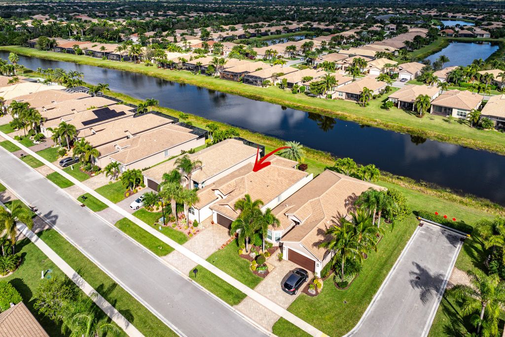 Photo of 12382 Madison Ridge Avenue, Boynton Beach, FL 33473 (MLS # R11060366)