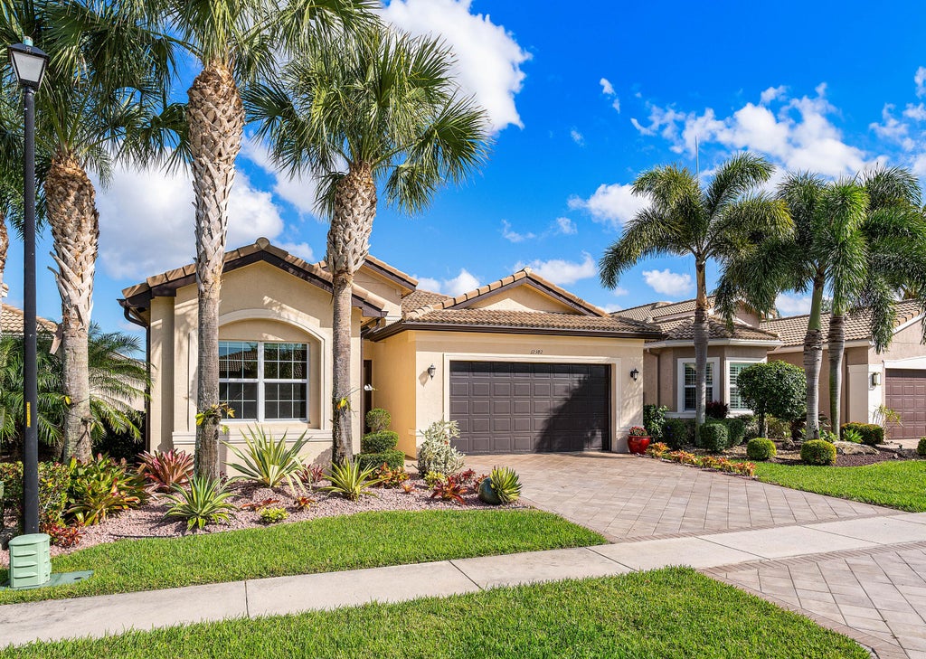 Photo of 12382 Madison Ridge Avenue, Boynton Beach, FL 33473 (MLS # R11060366)