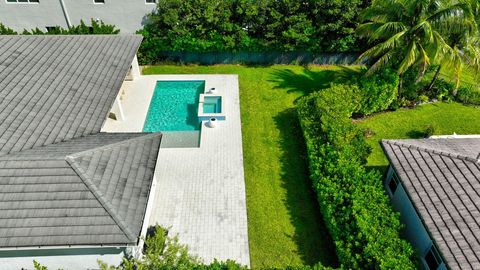 Tiny photo for 19886 Meadowside Ln, Boca Raton, FL 33498 (MLS # R11165030)