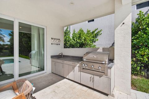 Tiny photo for 19886 Meadowside Ln, Boca Raton, FL 33498 (MLS # R11165030)