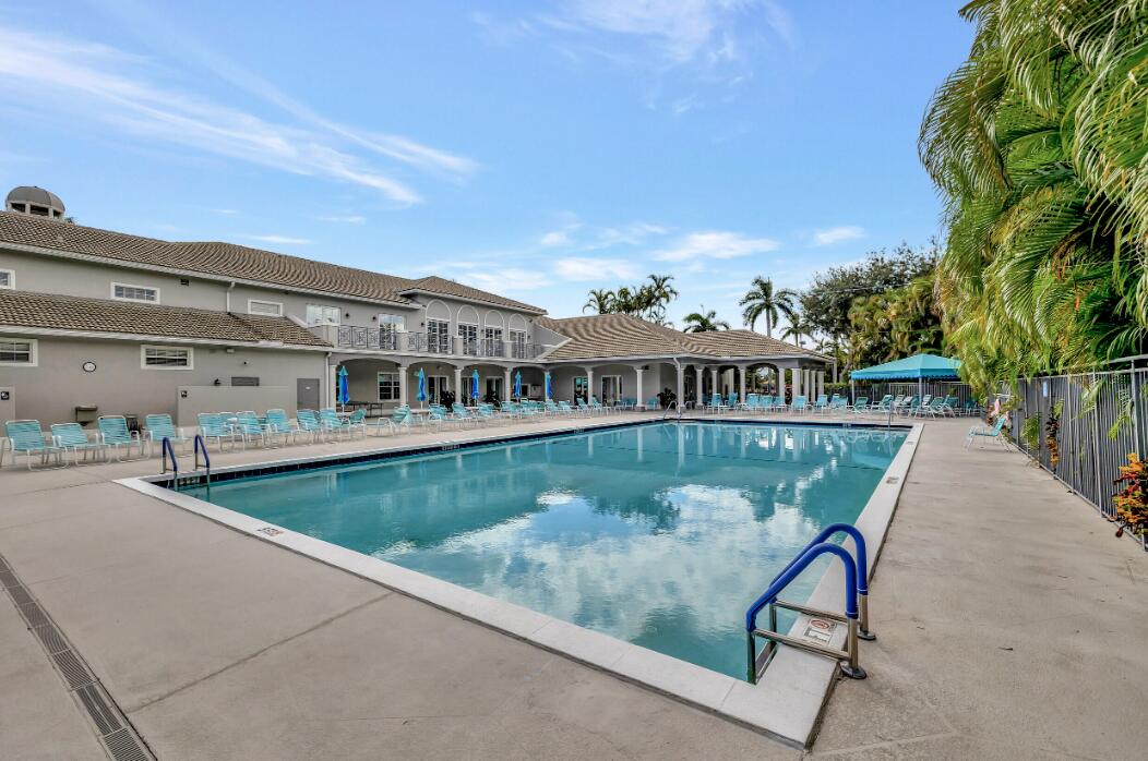 MAJESTIC ISLES 3 - Residential