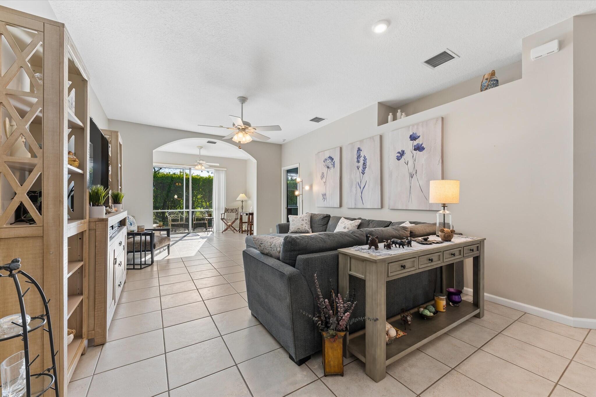 MAJESTIC ISLES 3 - Residential