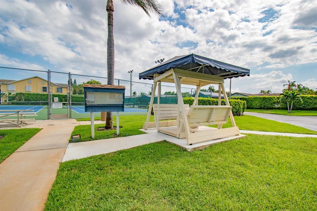 WATERSIDE VILLAGE - Residential