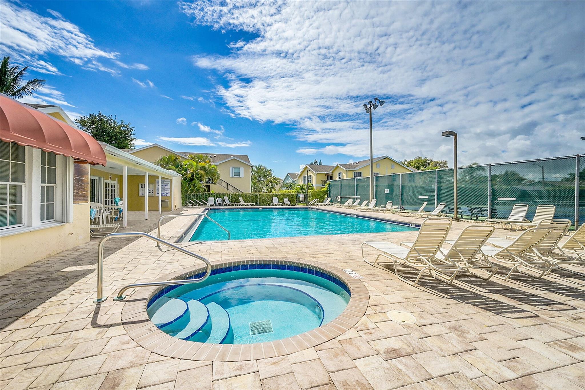 WATERSIDE VILLAGE - Residential