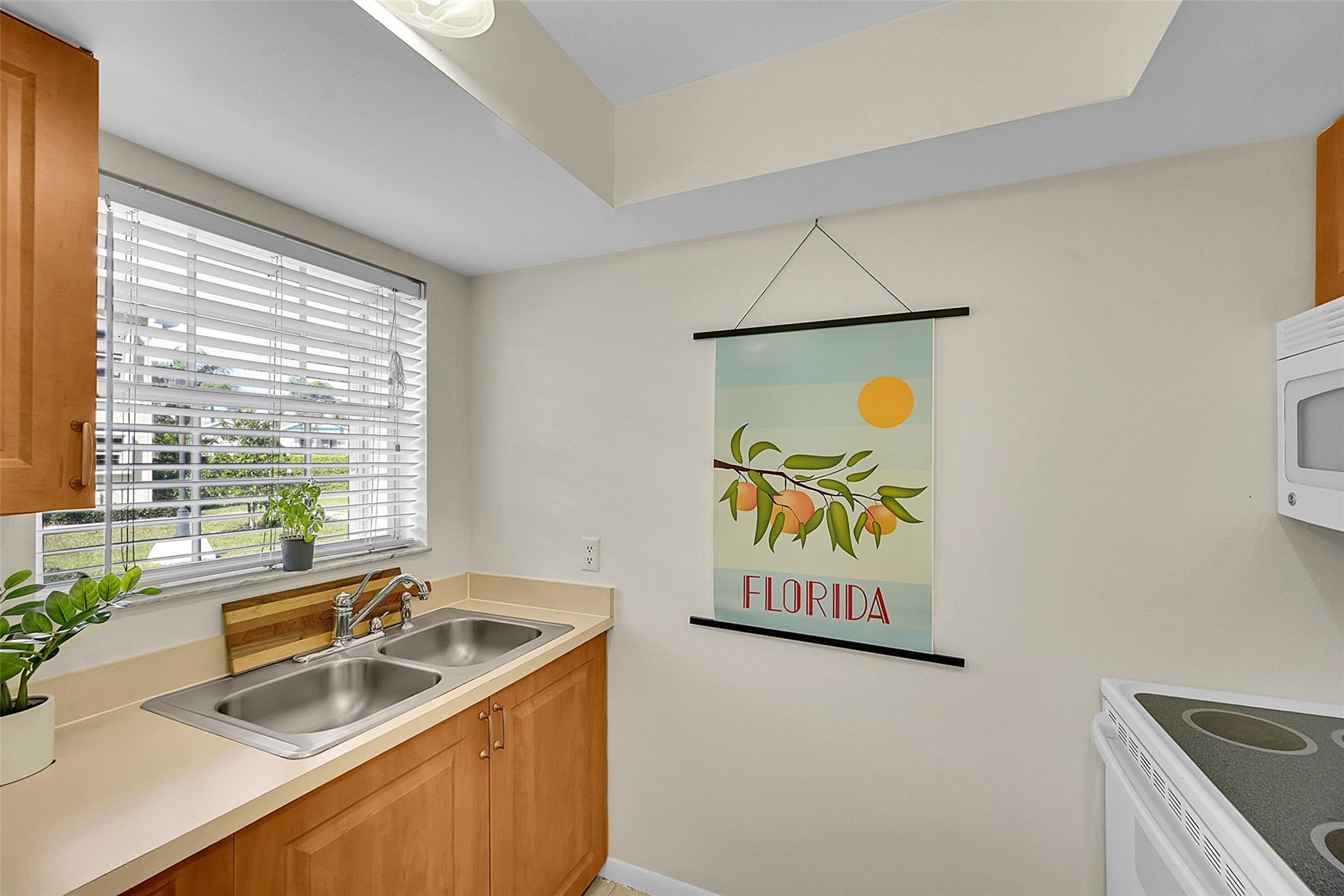 View photos, virtual tours, details... 209 Waterside Dr 209