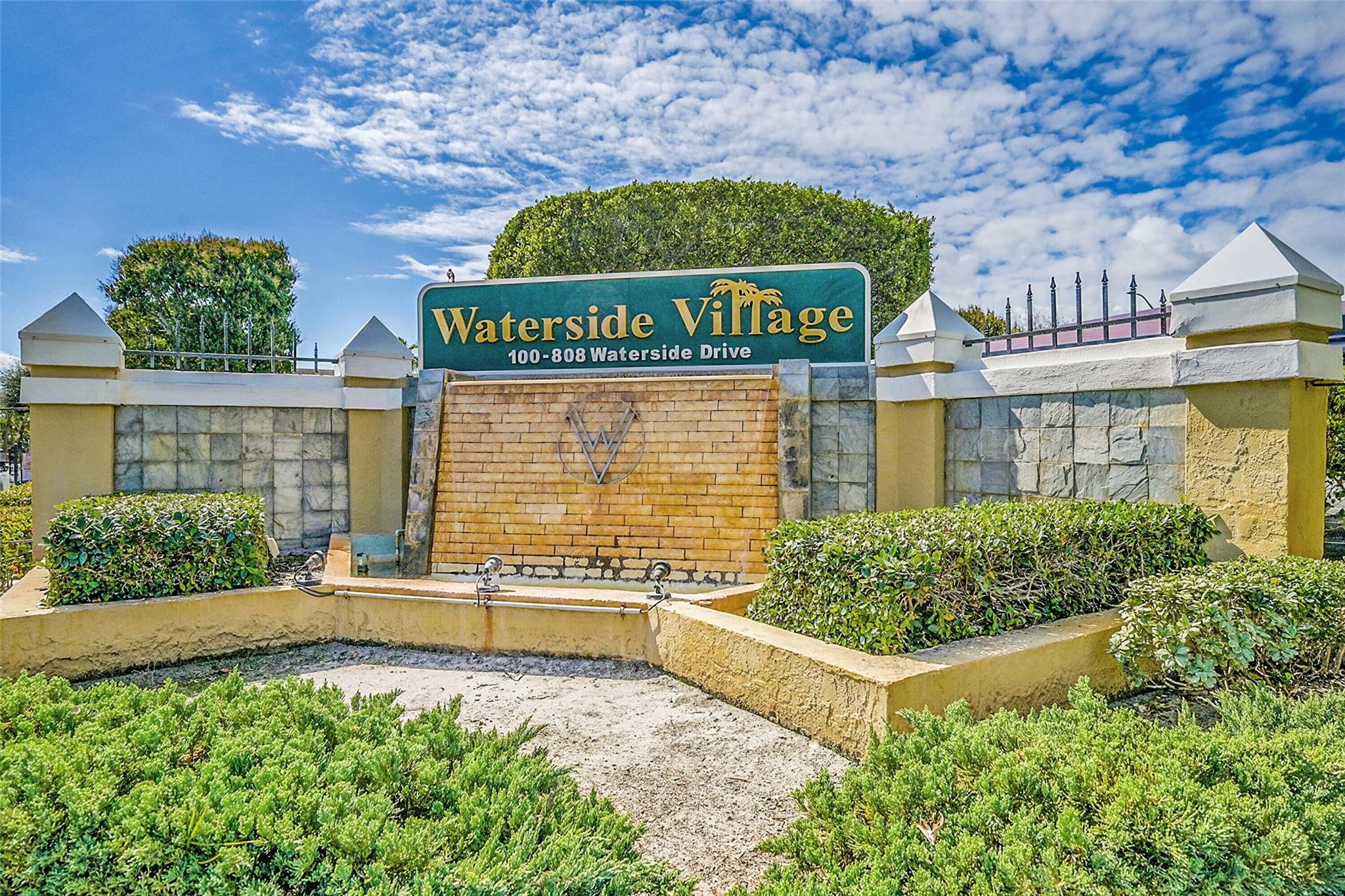 WATERSIDE VILLAGE - Residential
