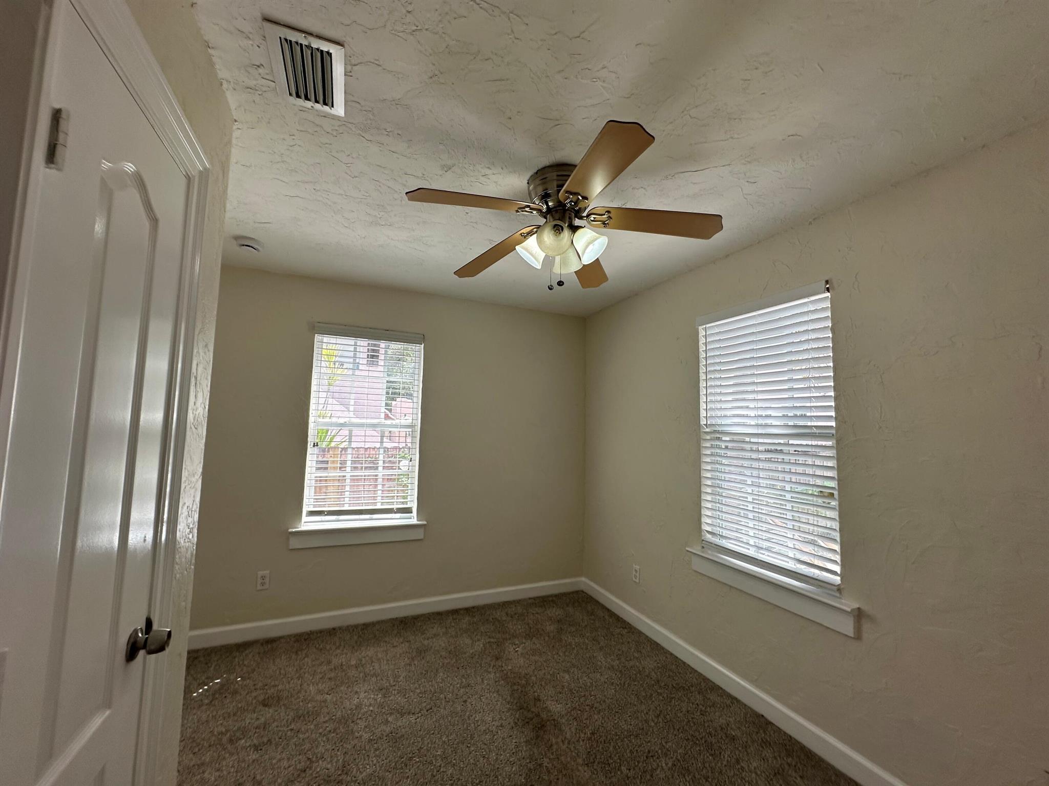 KELSEY CITY - Residential Lease