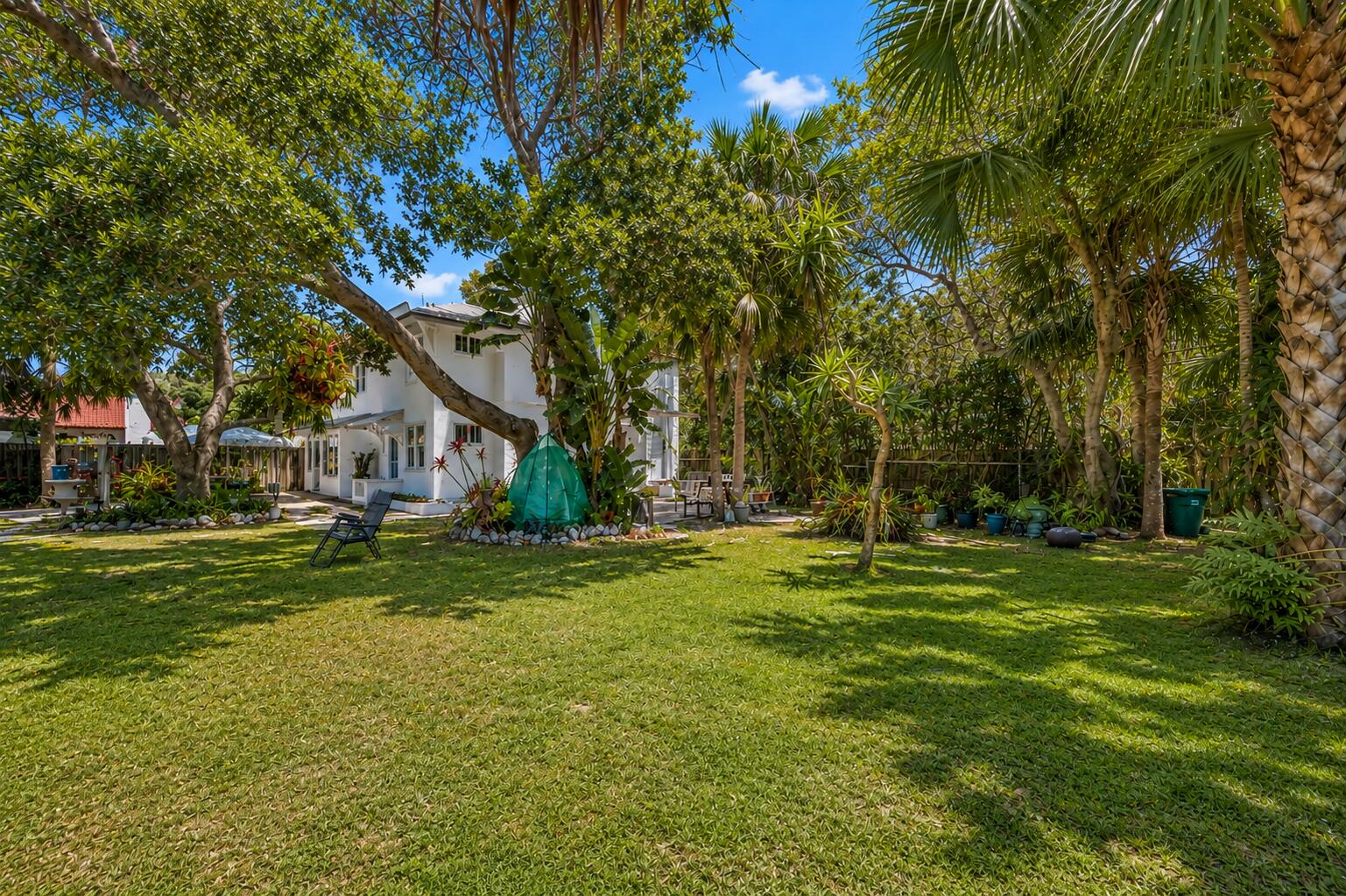 706 N Palmway B