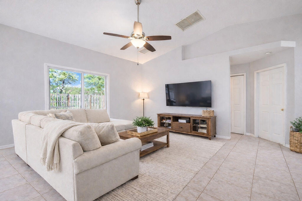 PORT MALABAR UNIT 15 - Residential