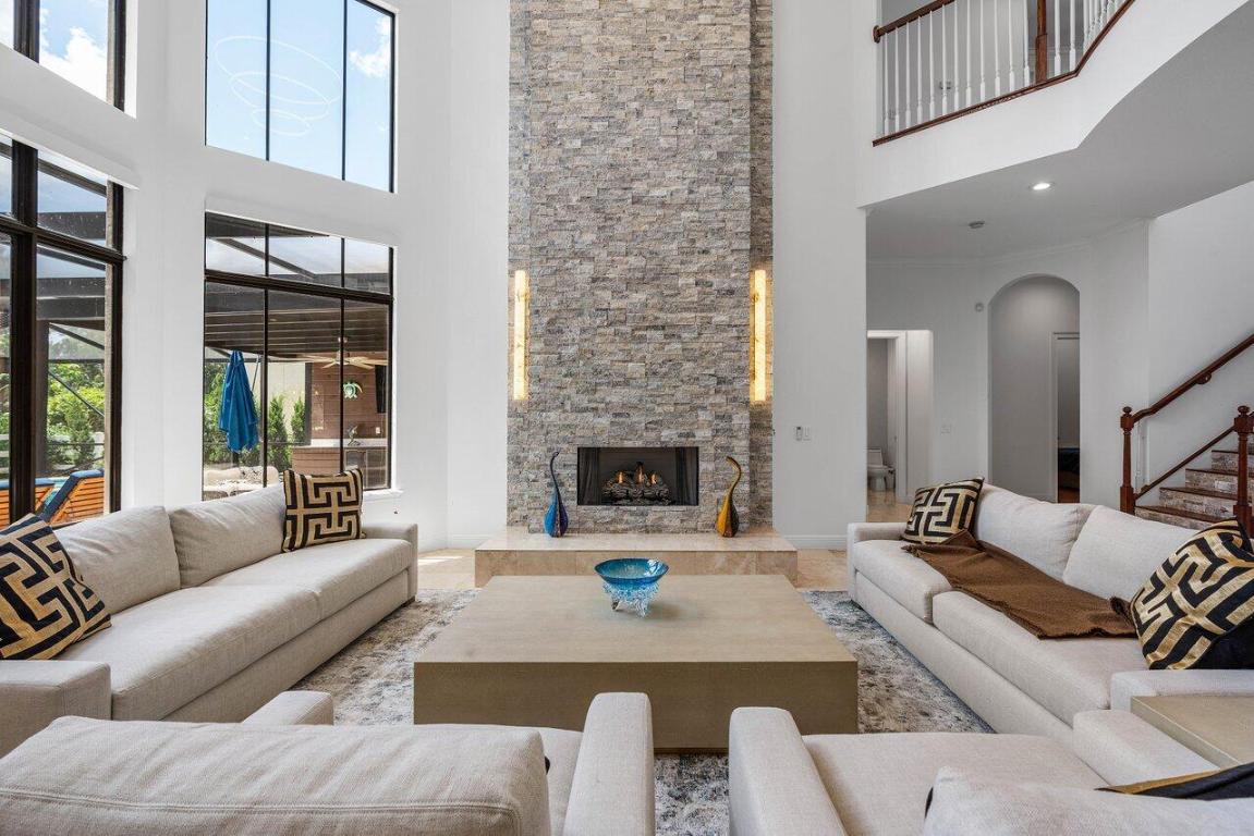 Equus - Residential Lease