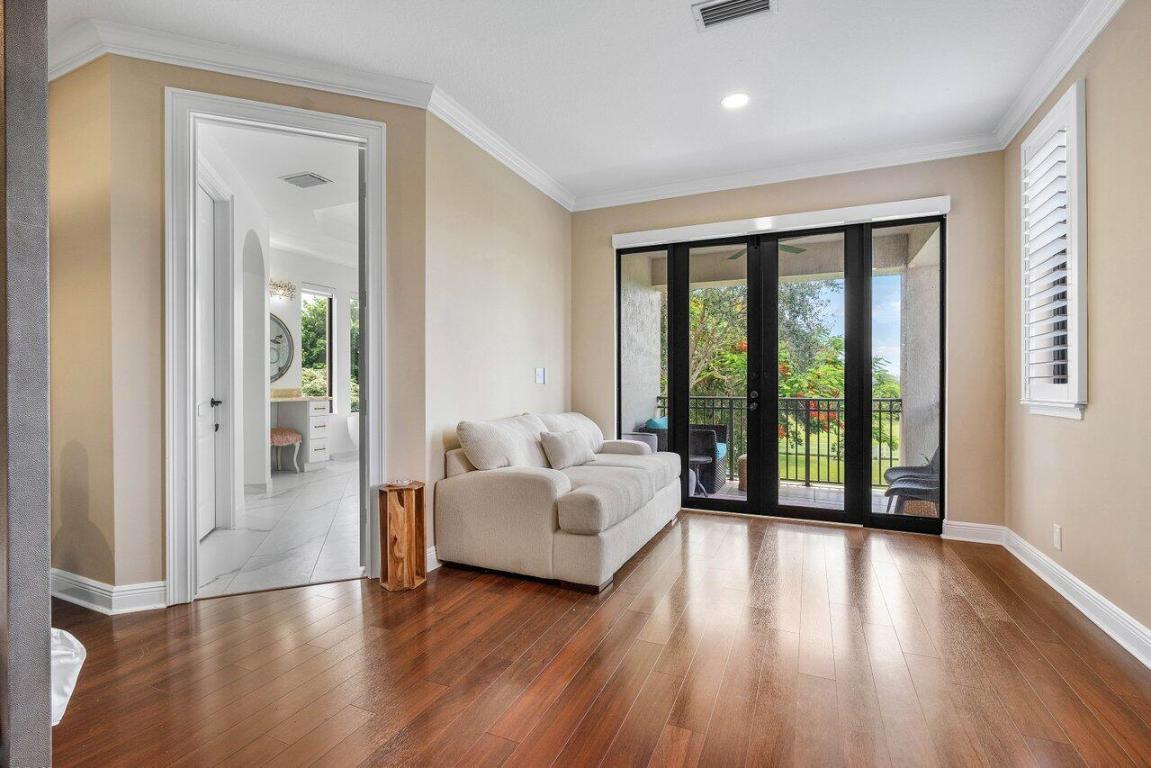 Equus - Residential Lease