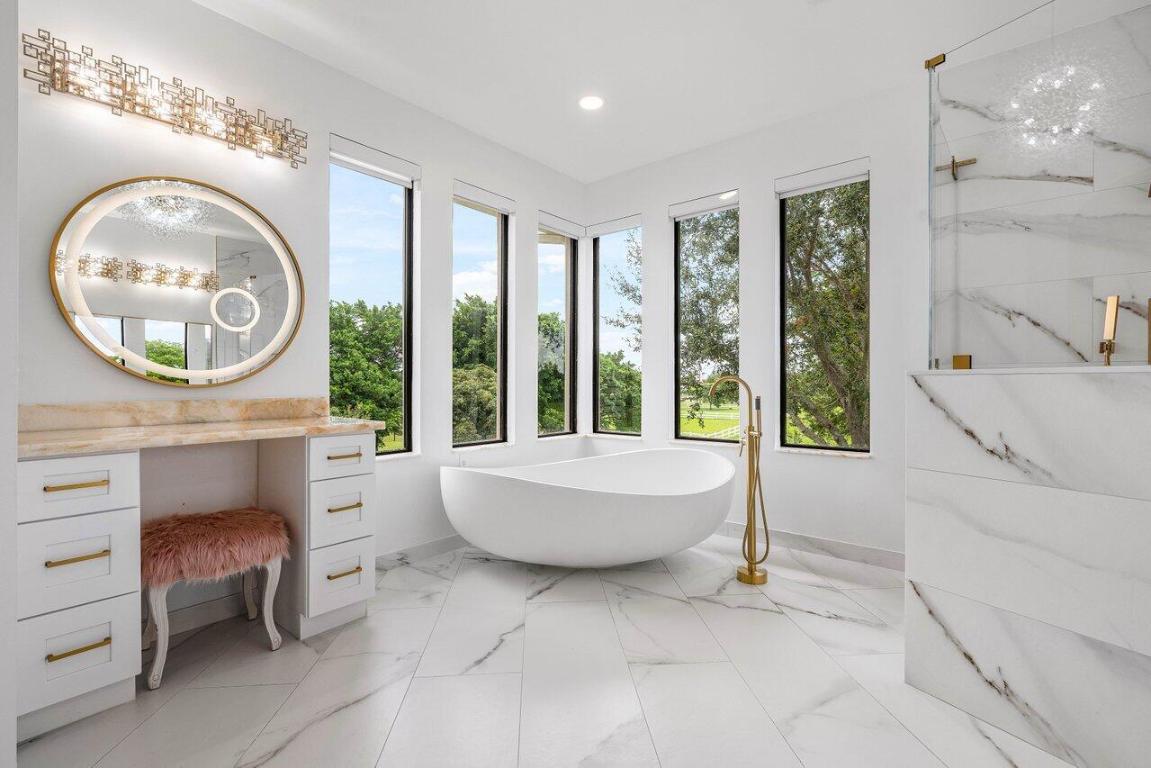 Equus - Residential Lease