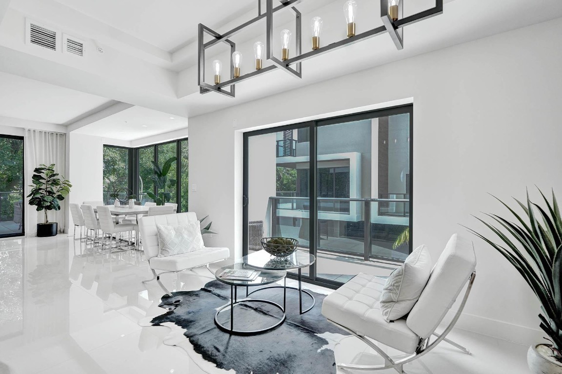 3040 N Ocean Boulevard N106