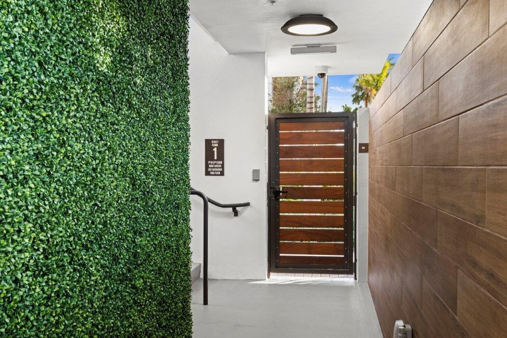 30 Thirty North Ocean Con - Residential Lease