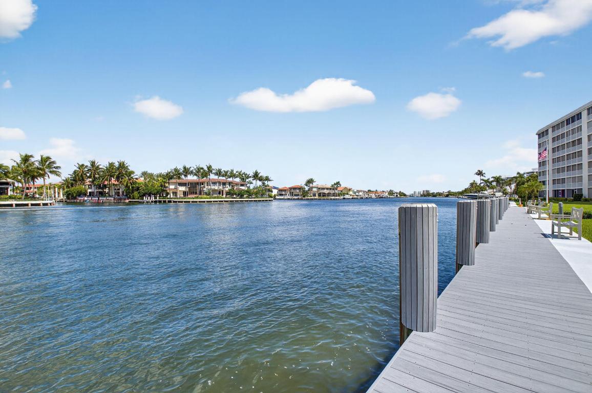 PENTHOUSE HIGHLANDS CONDO - Residential