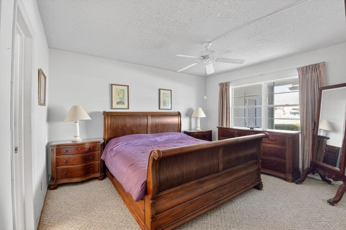 PENTHOUSE HIGHLANDS CONDO - Residential