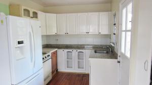 LAKE WORTH TOWN OF - Residential Income