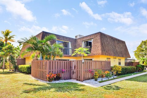 110 N Delaware Boulevard 16d Jupiter FL 33458